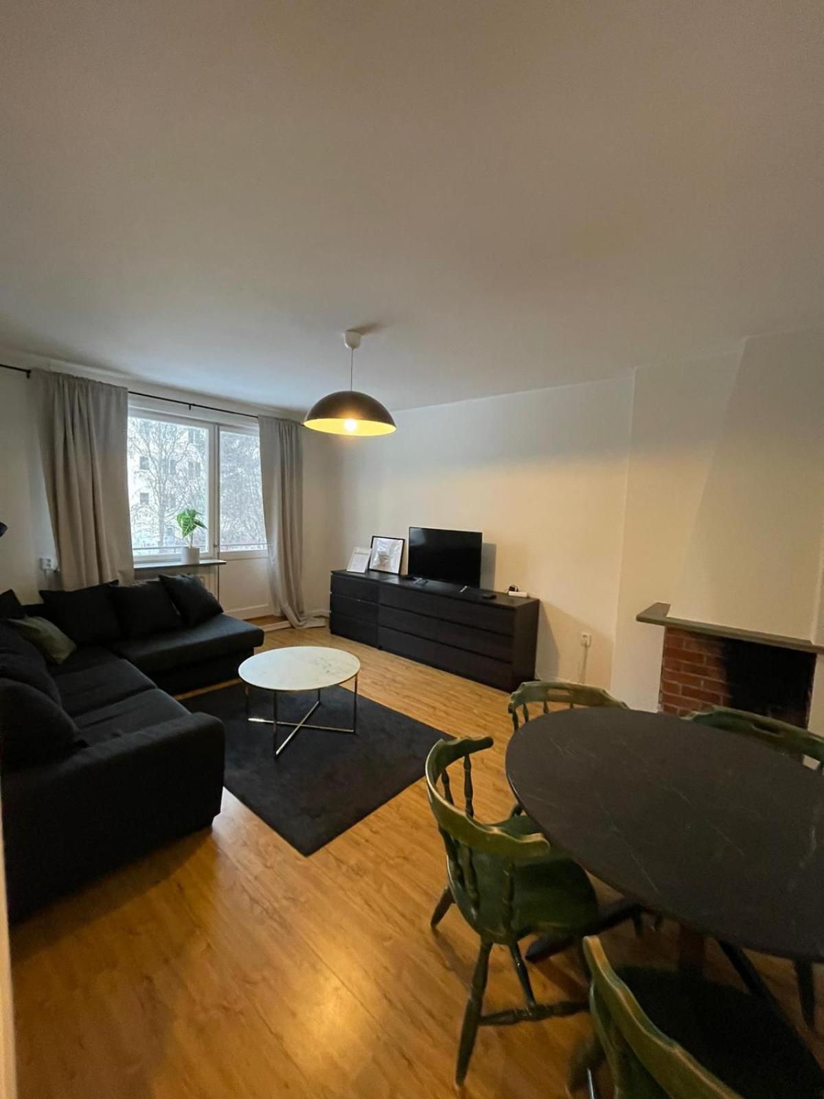 Flatin Erbjuder Laegenheter I Soedra Stockholm Leilighet Eksteriør bilde