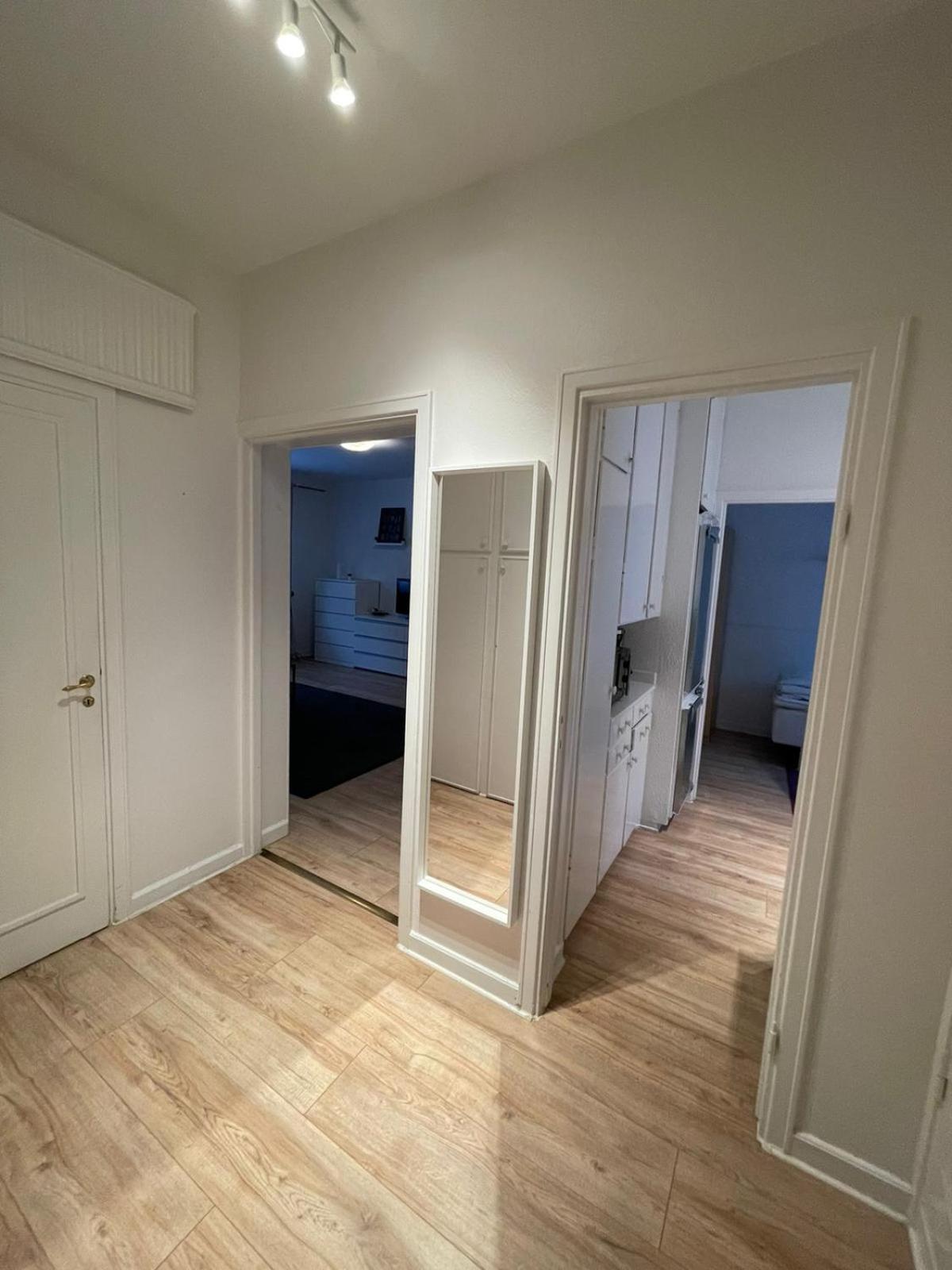 Flatin Erbjuder Laegenheter I Soedra Stockholm Leilighet Eksteriør bilde