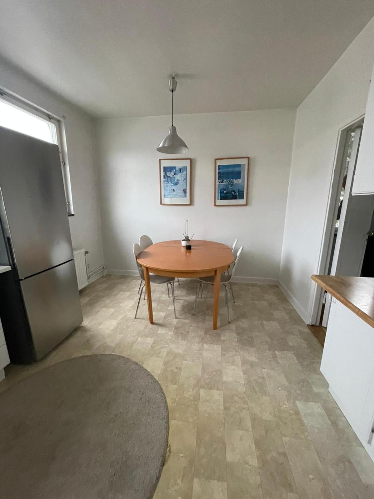 Flatin Erbjuder Laegenheter I Soedra Stockholm Leilighet Eksteriør bilde